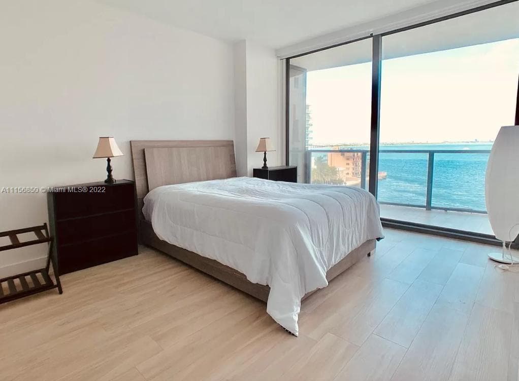 460 NE 28th St # 507 - Image 1