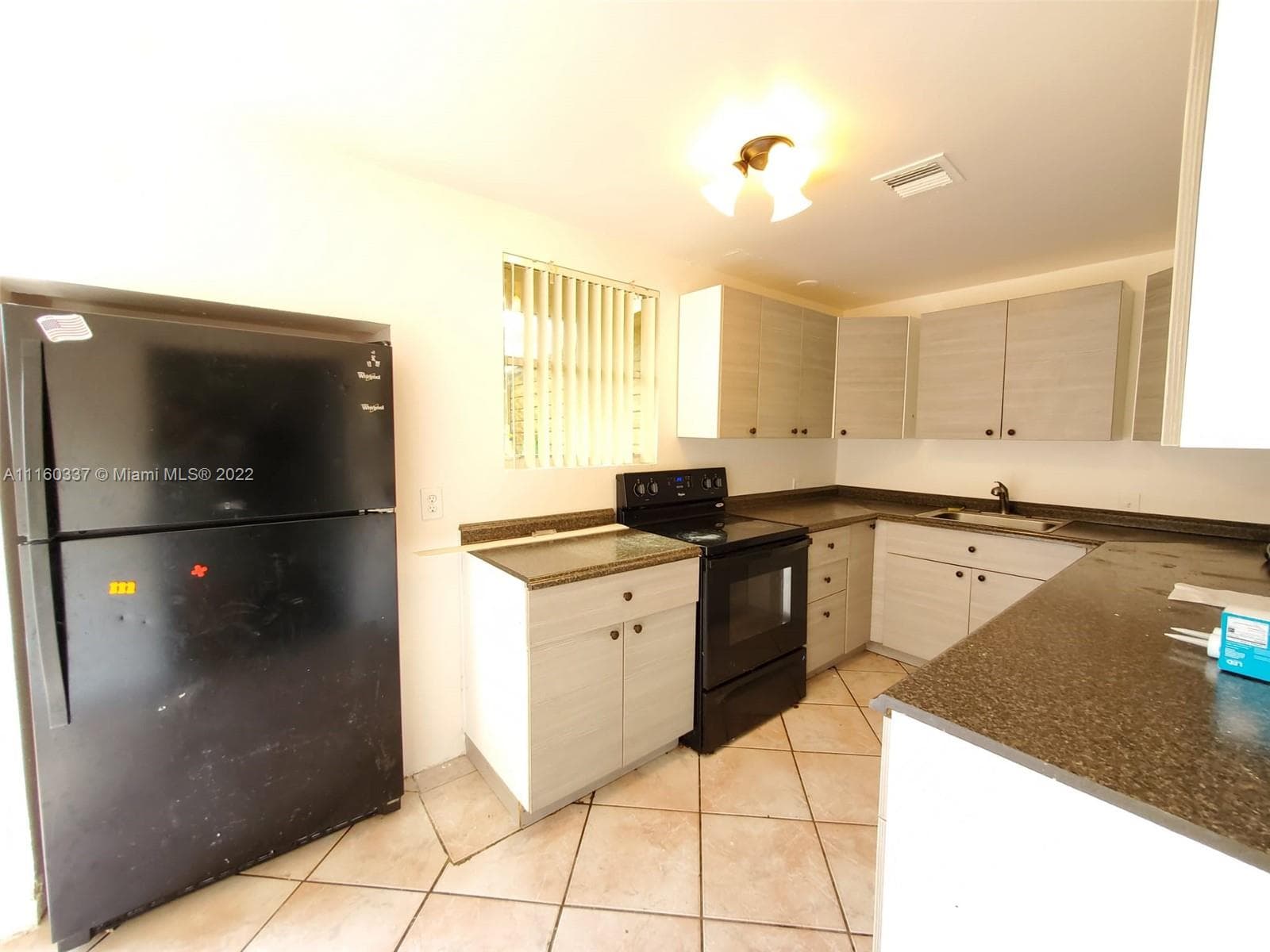 1928 Taft St - Image 1