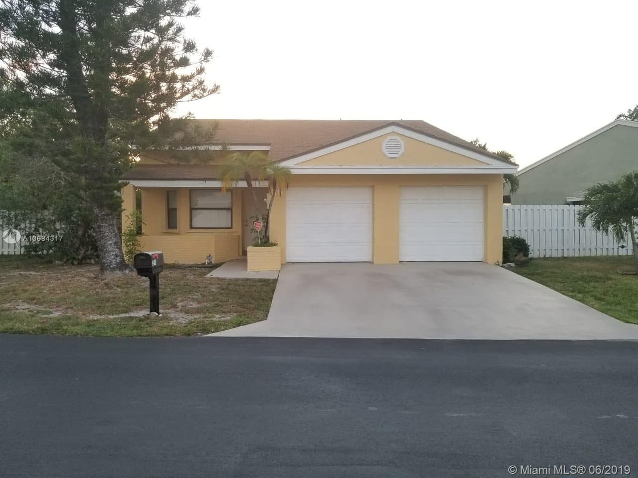 36 Paxford Ln - Image 1