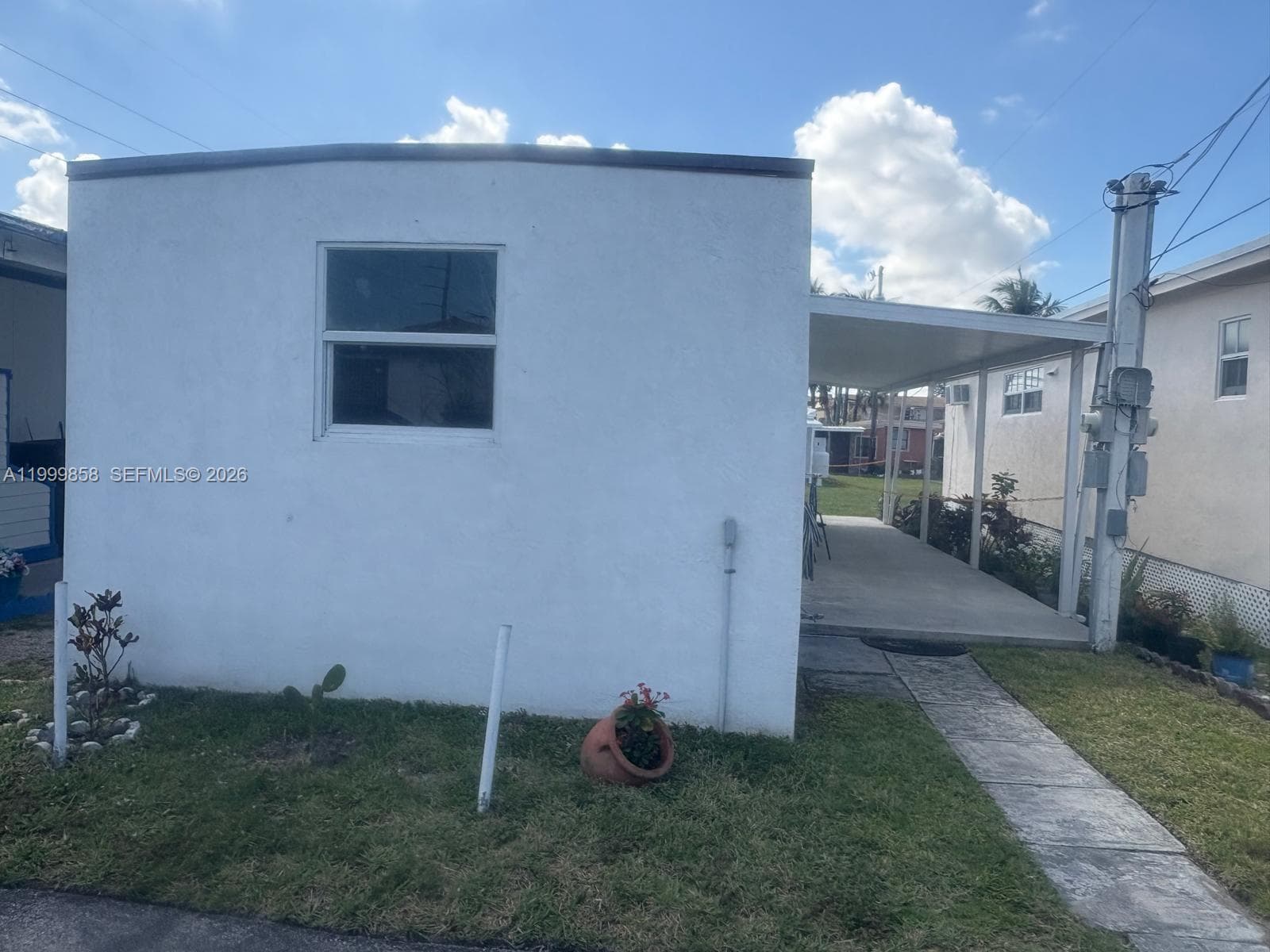 425 E 33rd St, Hialeah FL 33013 - Image 1