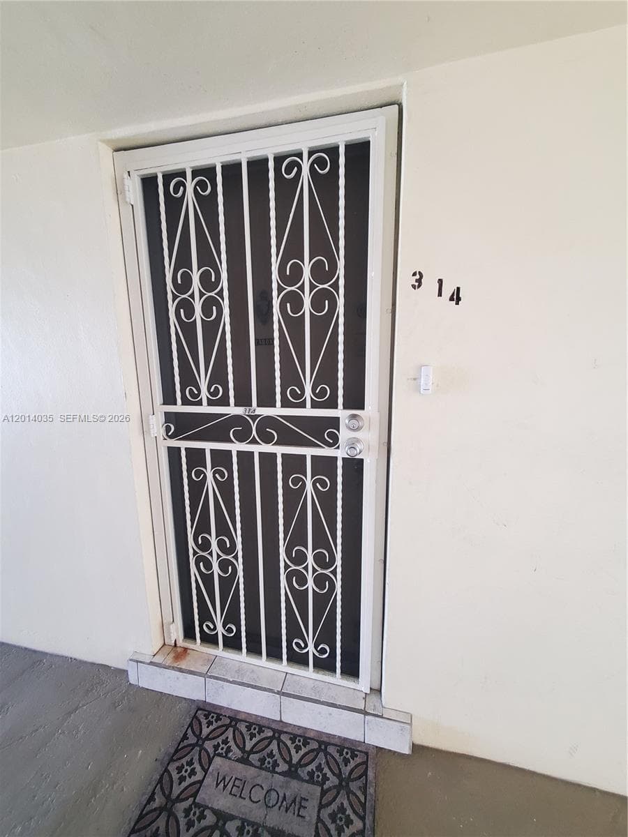 16801 NE 13th Ave # 314, Miami FL 33162 - Image 1