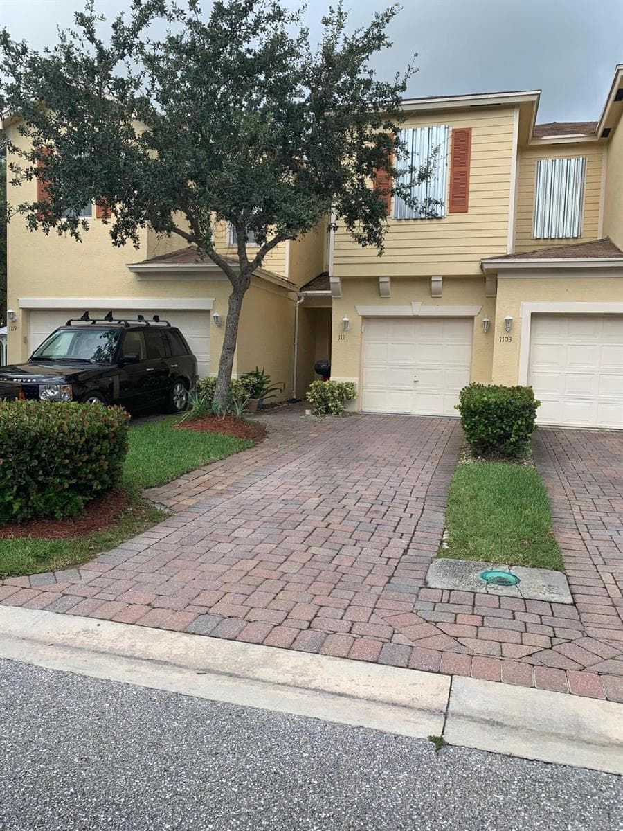 1111 Sweet Violet Court. - Image 1